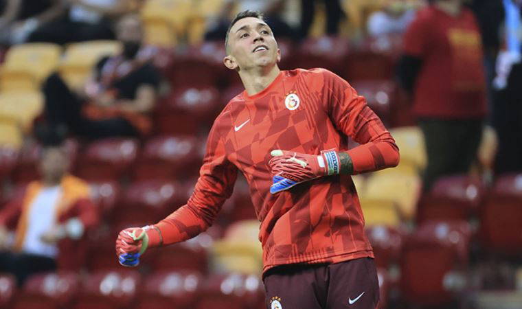 Fernando Muslera: 