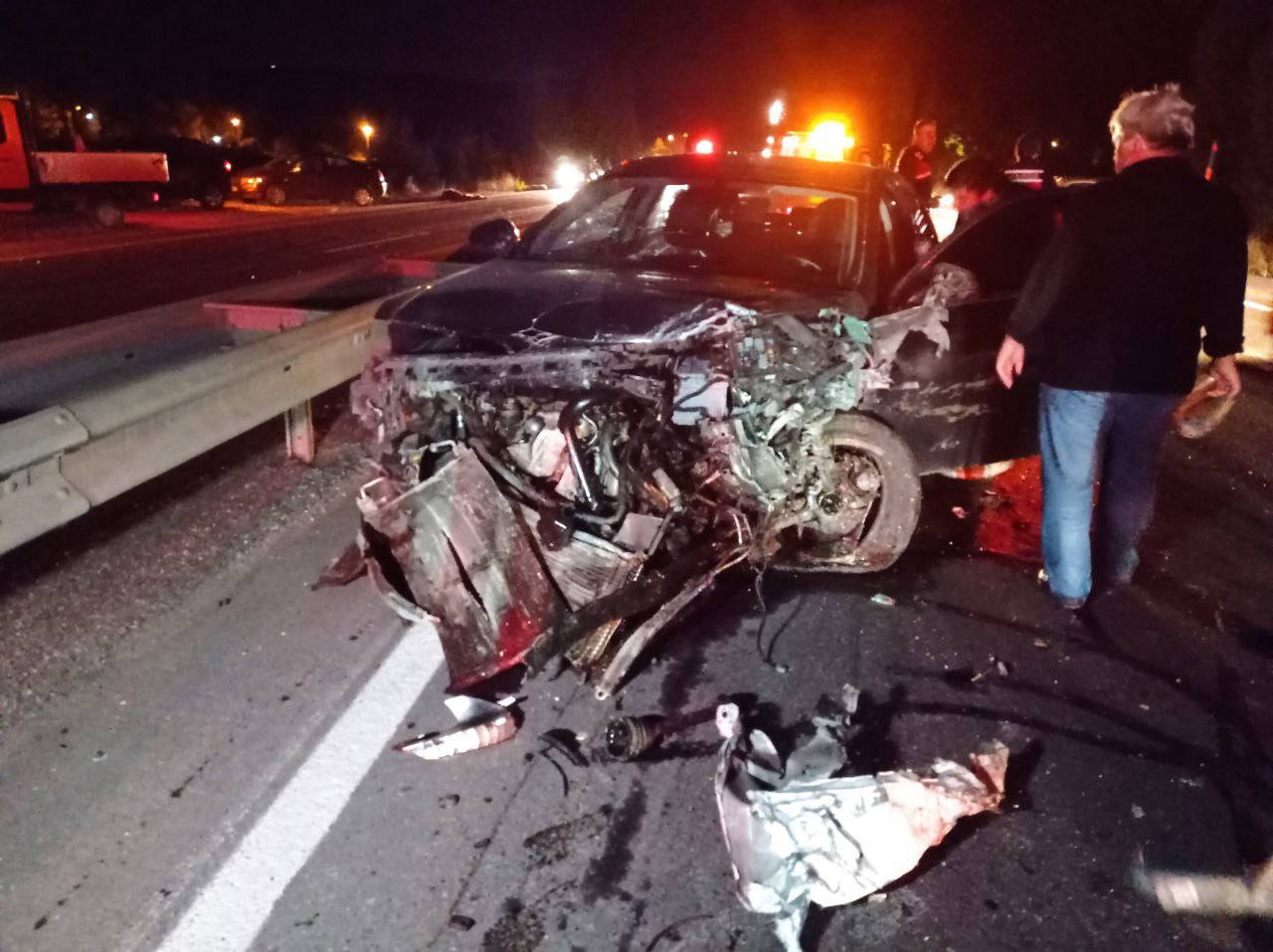 Sivas-Ankara karayolunda feci kaza: 6 yaralı