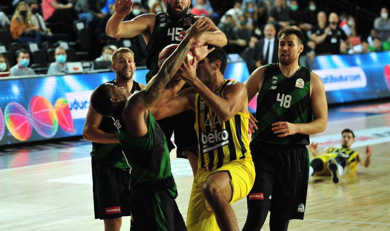 Fenerbahçe potada Daçka'yı yendi