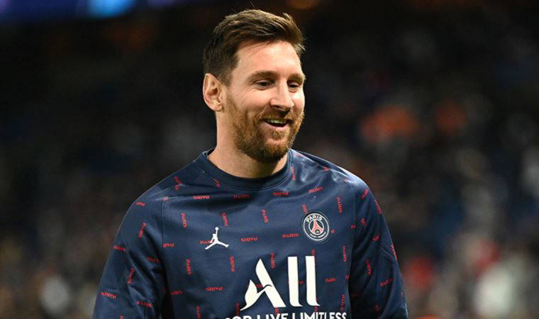 Messi, Neymar ve Mbappe ile daha fazla oynamaları gerektiğini söyledi