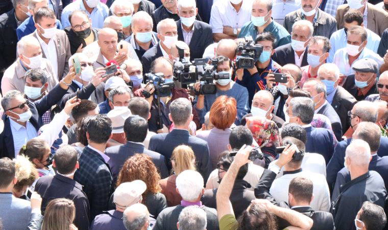 Akşener: Sizleri zora sokmamak için yapmıyorum