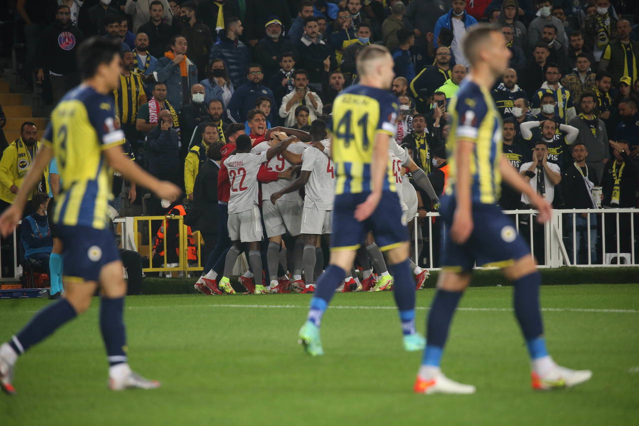 Ülker Stadı'nda kazanan Olympiakos oluyor! Fenerbahçe 0-3 Olympiakos