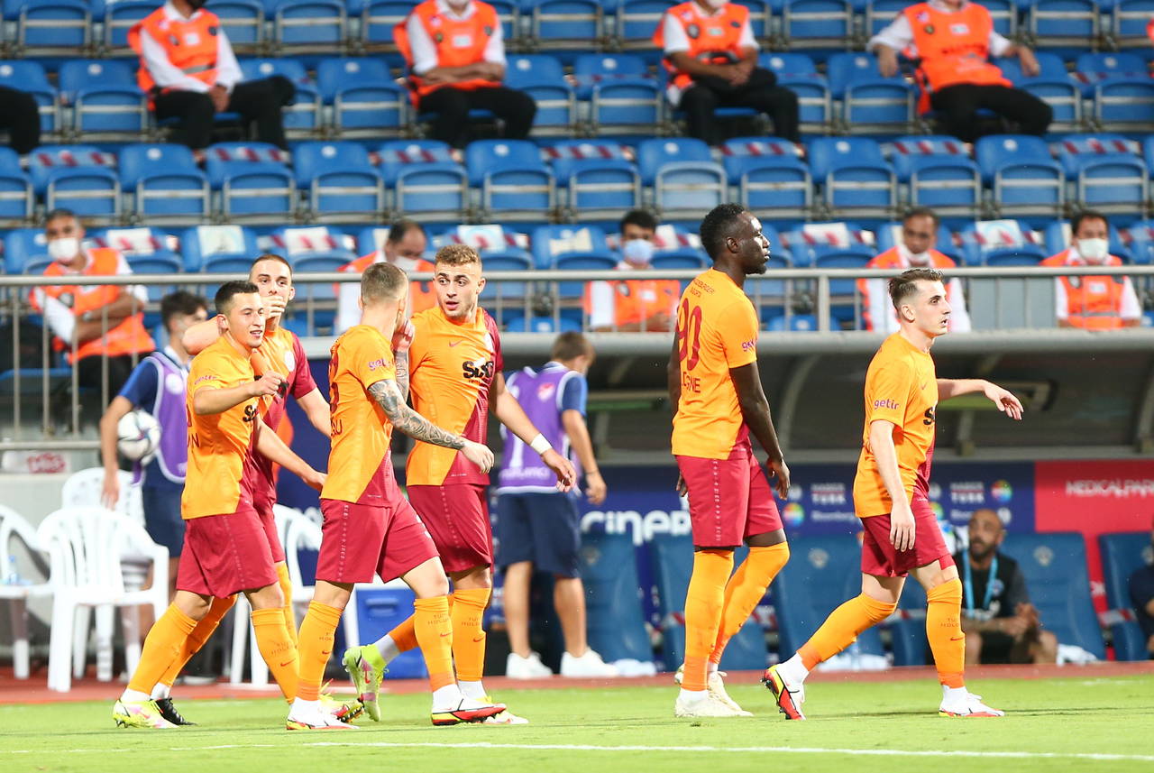 Galatasaray'da hedef 6 numara, yerli kaleci ve kanat oyuncusu