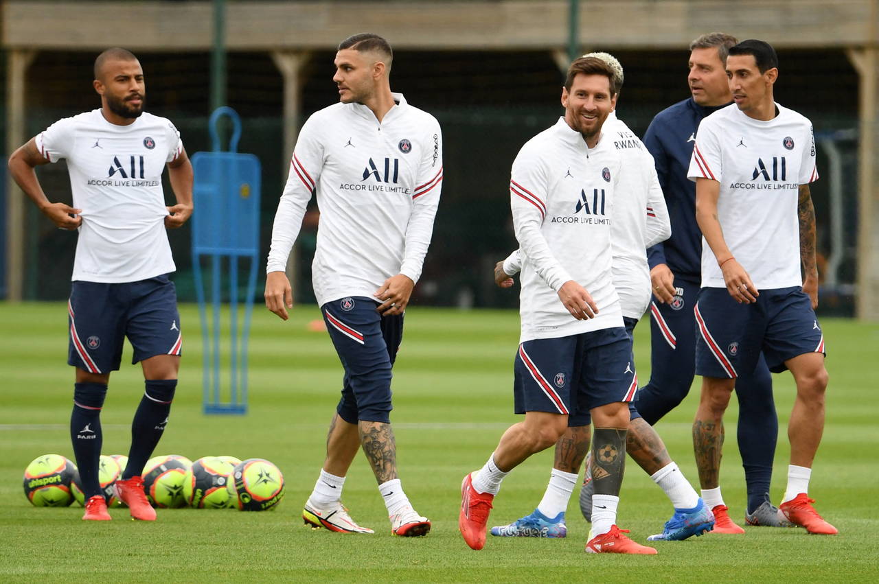 Fenerbahçe'nin Rafinha ile ilgilendiği iddia edildi