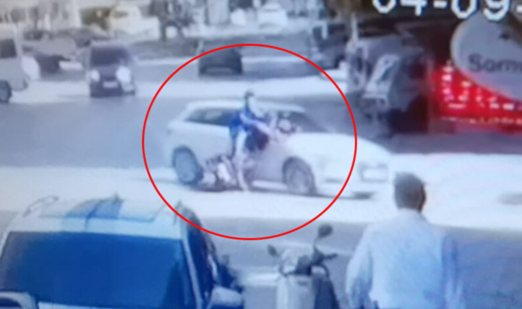 Bisikletli gençlerin kazası kamerada; 2 yaralı