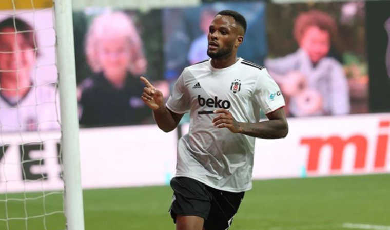 2021'de milli takım formasıyla en çok gol atan futbolcu Cyle Larin oldu