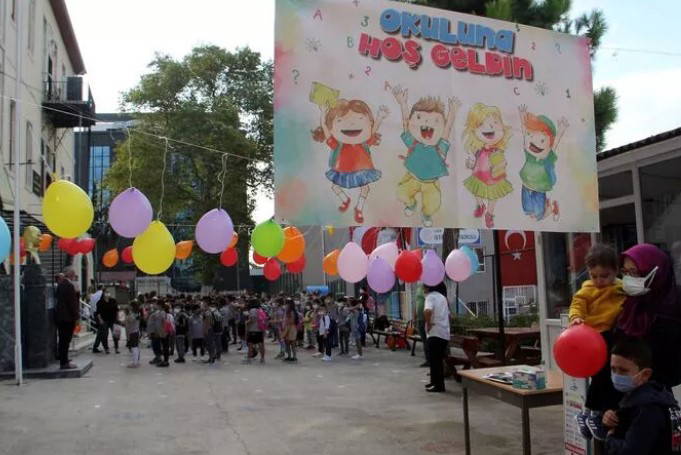 Okullarda yüz yüze eğitim başladı!
