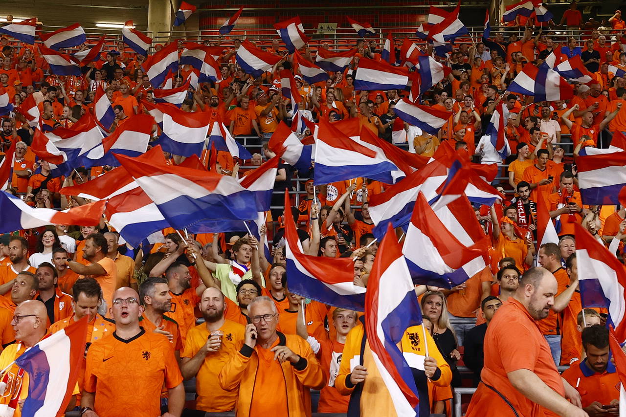 Hollanda, Türkiye karşısında erken gol buldu