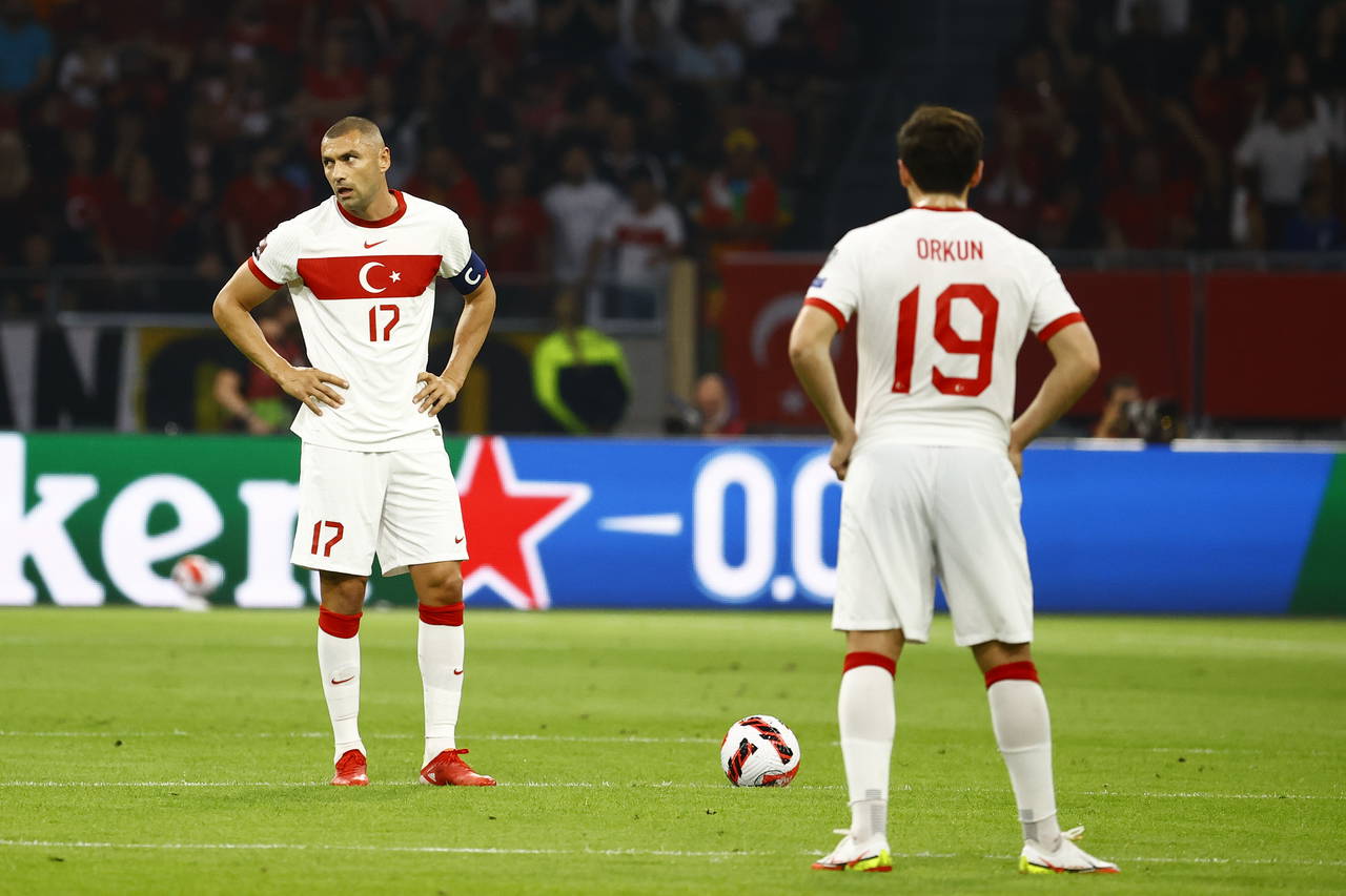 6-1'lik yenilgiden sonra Burak Yılmaz'dan sert açıklamalar