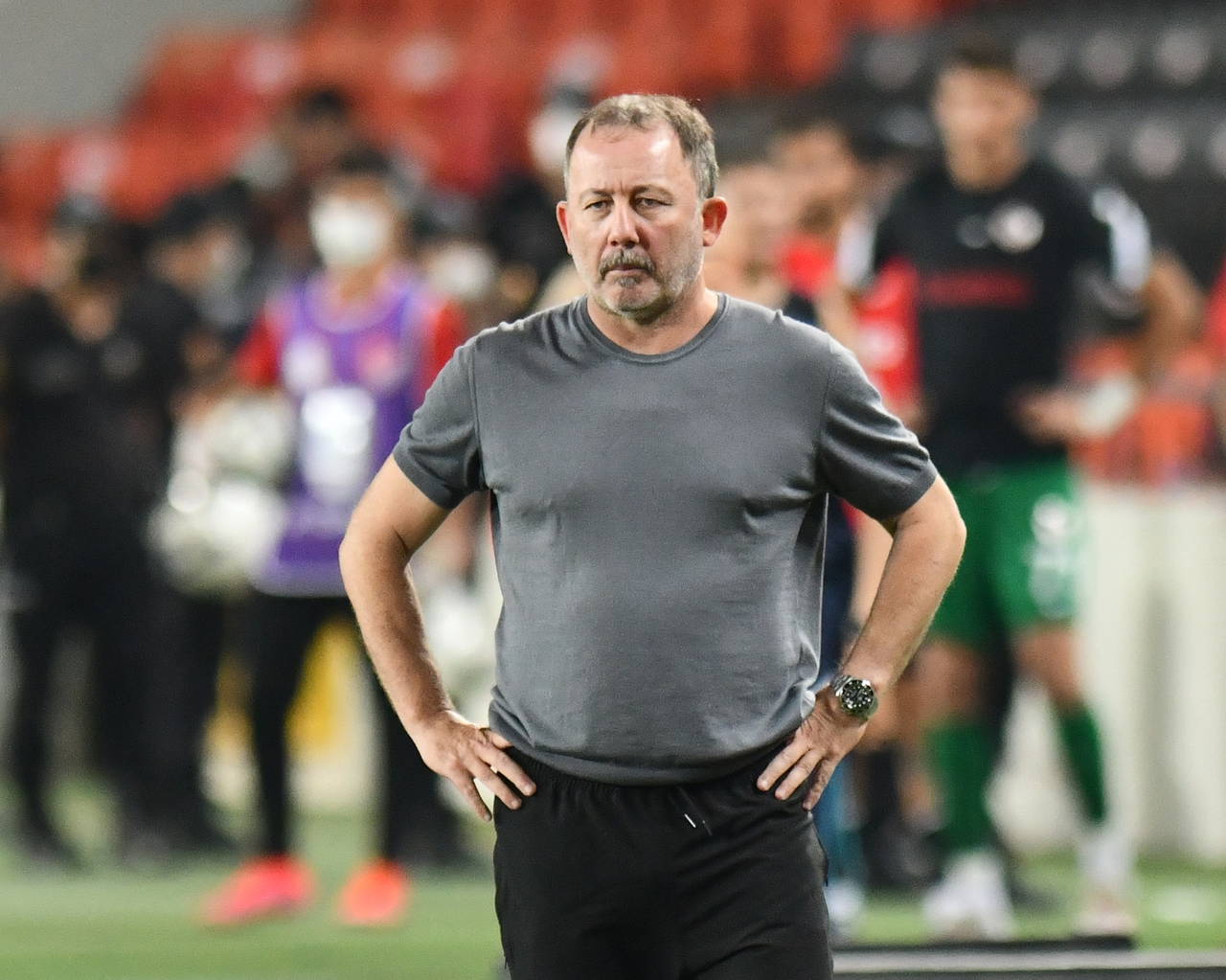 Beşiktaş Teknik Direktörü Sergen Yalçın'dan Uilenberg hakkında sert açıklamalar