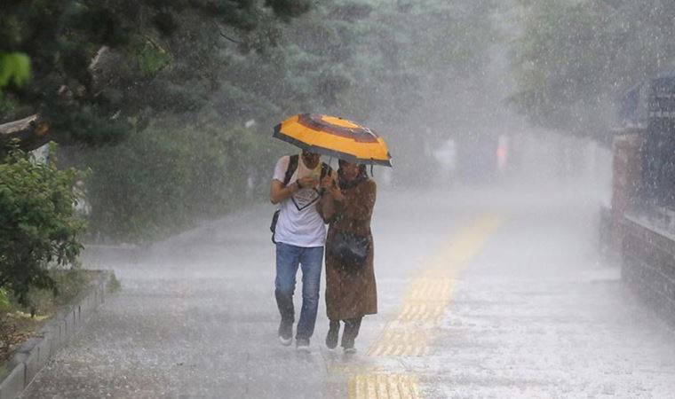 Meteoroloji'den İstanbul için kuvvetli yağış uyarısı
