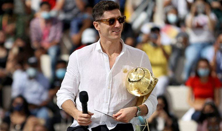 Lewandowski üst üste 3. kez Avrupa'nın zirvesinde