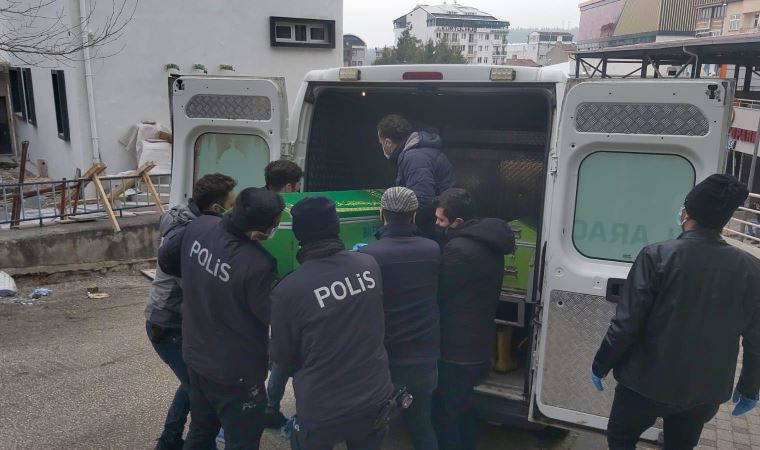 Evinde tabancayla öldürülmüş bulundu; 3 şüpheli gözaltında