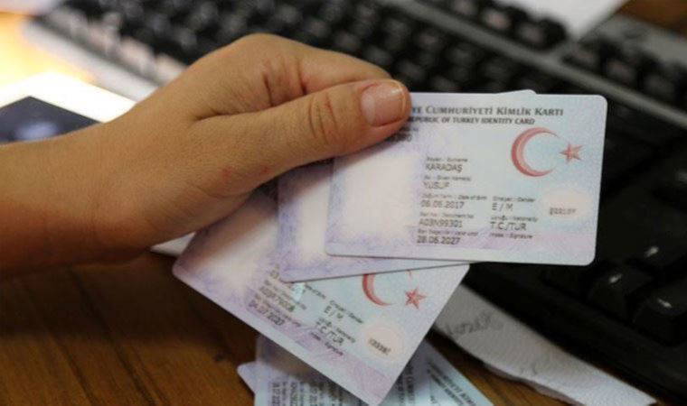Kimlikte yeni dönem bugün başladı