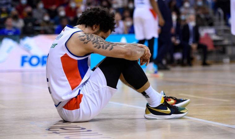 Anadolu Efes Basketbol Takımı Barcelona'dan yenik ayrıldı