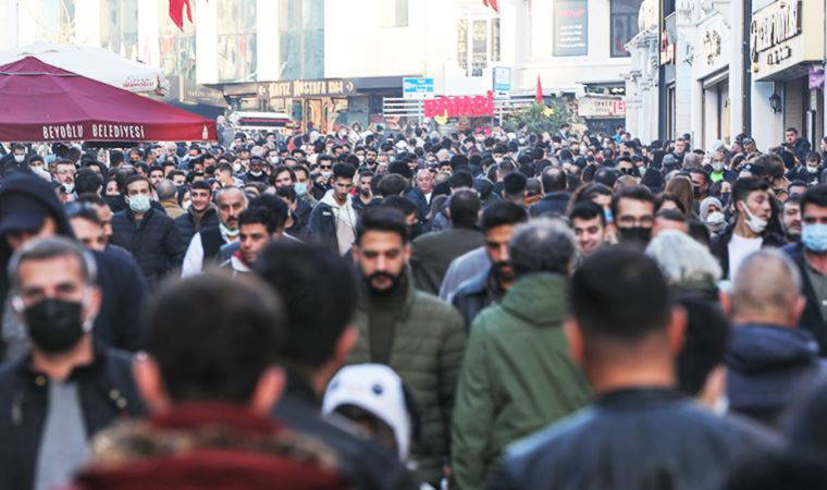 Pfizer CEO’sundan Covid-19 salgının sonuna ilişkin açıklama