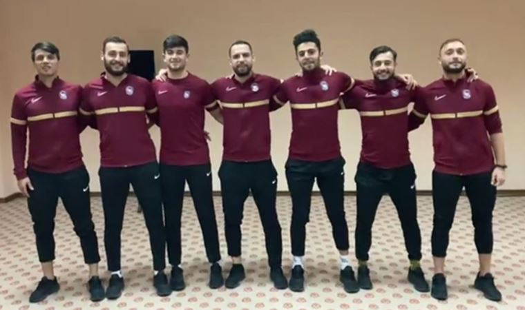 Paralarını alamayan Ofspor futbolcularından başkana ‘Fesuphanallah’ şarkısıyla gönderme
