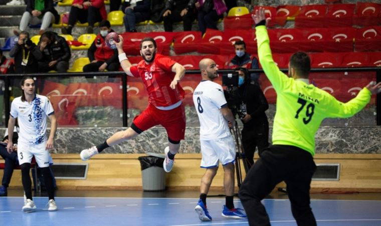 A Milli Erkek Hentbol Takımı, Güney Kıbrıs Rum Kesimi’ni 35-28’lik skorla yendi