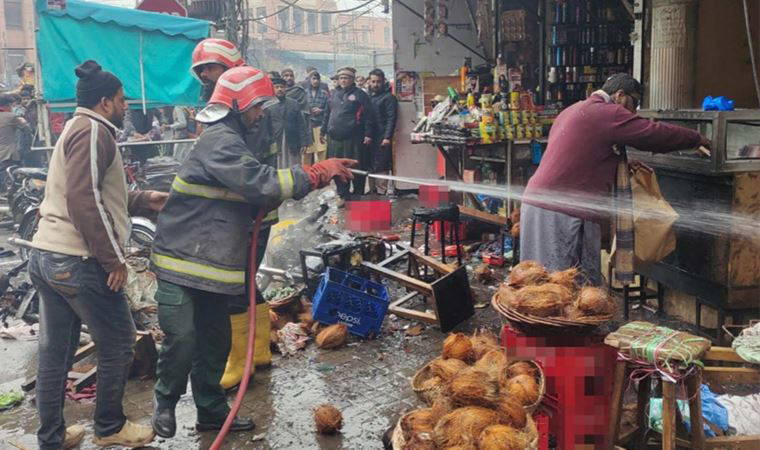 Son dakika | Pakistan’da çarşıda bombalı saldırı: 3 ölü, 22 yaralı