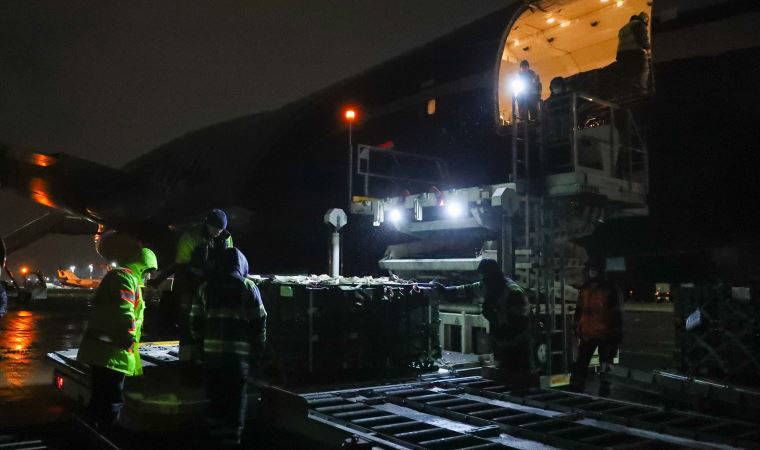 ABD Kiev Büyükelçiliği: Yardımın ilk sevkiyatı Ukrayna’ya ulaştı