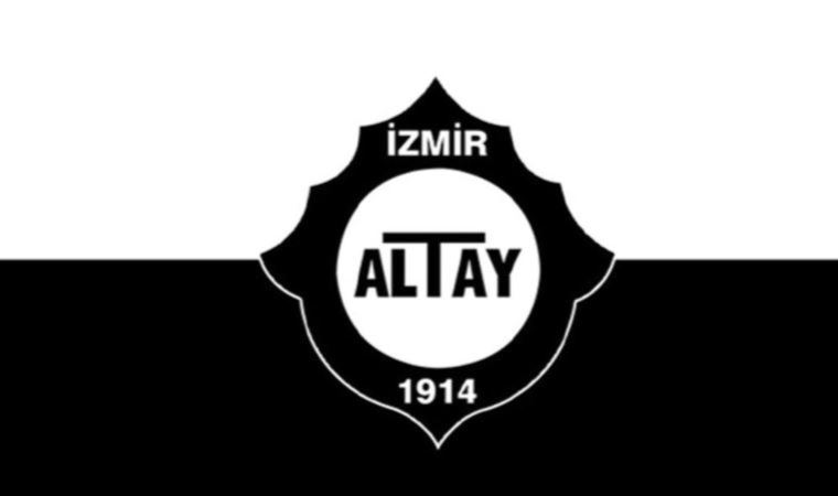 Altay'ın eski futbolcusu Mustafa Turgat yaşamını yitirdi