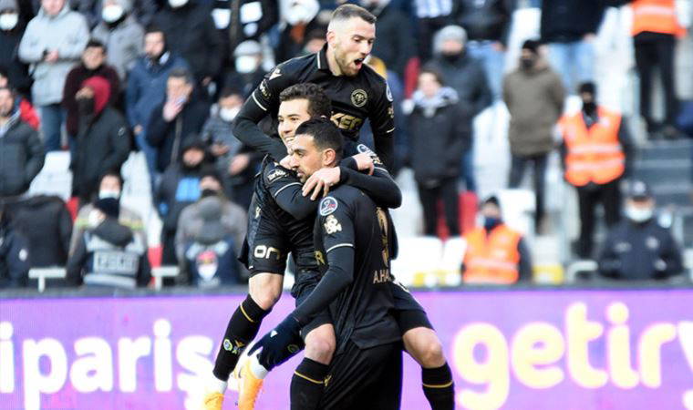 Altay'ı 1-0 mağlup eden Konyaspor zirve takibini sürdürdü