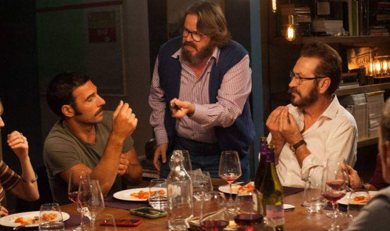 Netflix'in ilk Arapça filmi, Ortadoğu'da 'ahlaki bozulmaya' yol açmakla suçlanıyor