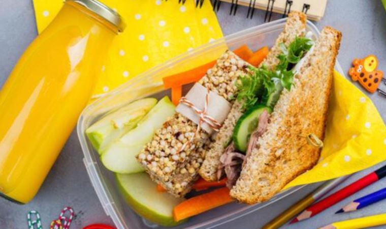 Paketlenmiş sandviç yiyenler dikkat: Zehirlenebilirsiniz