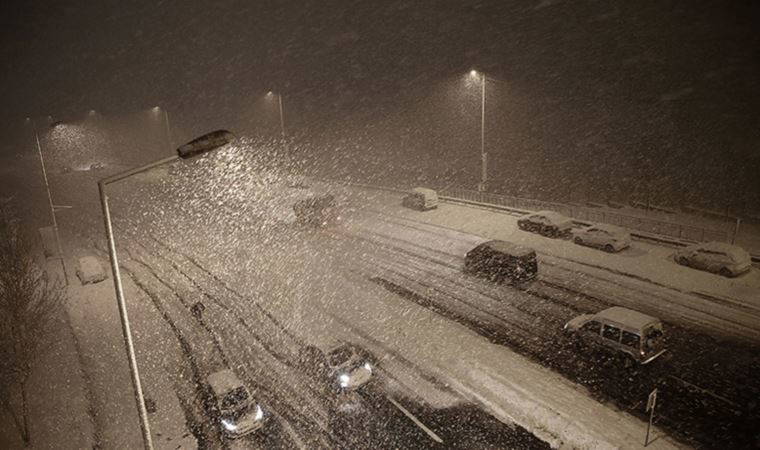 İstanbul'da acı ölüm: Yolda kalan diyaliz hastası yaşamını yitirdi