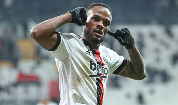 Beşiktaş'tan Cyle Larin açıklaması: Şartlarımıza uyarsa kalacak