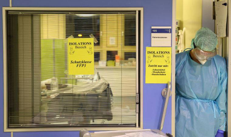 Almanya’da günlük Covid-19 vaka sayısında rekor