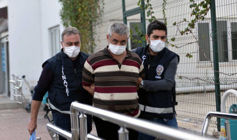 Babasını satırla öldürüp 'oyun oynuyorduk' demişti, cezaevinde öldü