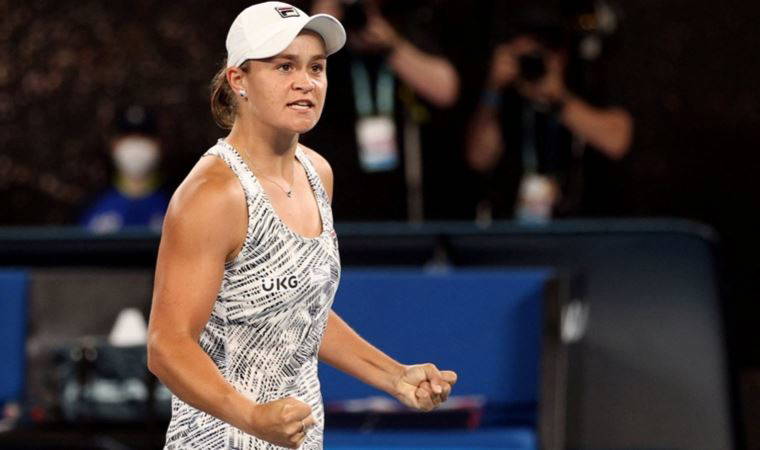 Avustralya Açık'ta tek kadınlar finalini Barty kazandı