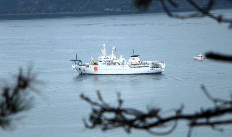 İstanbul Boğazı'nın derinliklerinde 'internet' bakımı