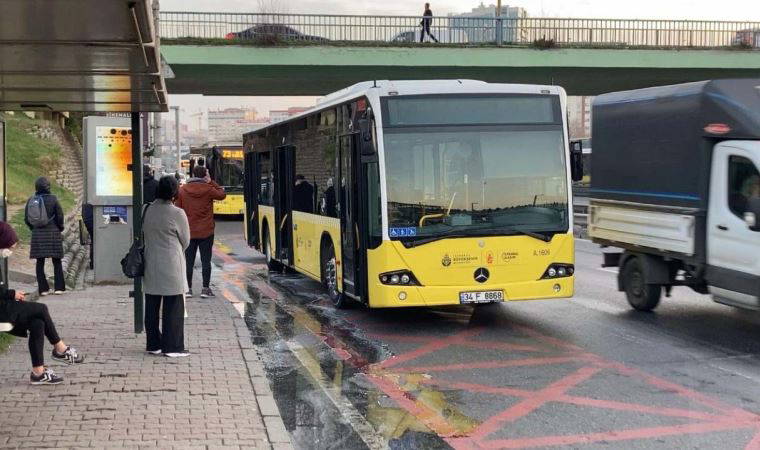 Güngören'de İETT otobüsünde yangın paniği