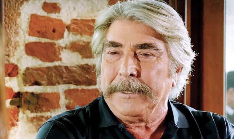 Erdal Özyağcılar'dan üzen haber: Sosyal medyadan duyurdu