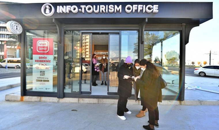 İzmir'de Turizm Bilgilendirme Ofisi'nin 3'üncüsü açıldı