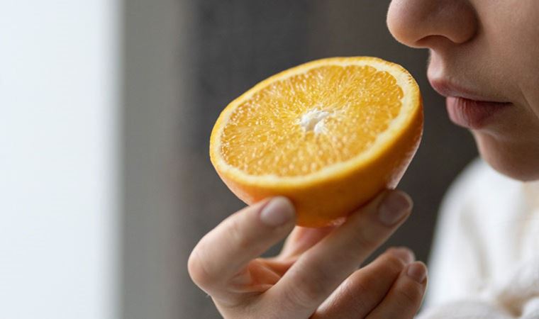 Prof. Dr. Enver'den Covid-19 kaynaklı koku kaybı için kritik uyarı