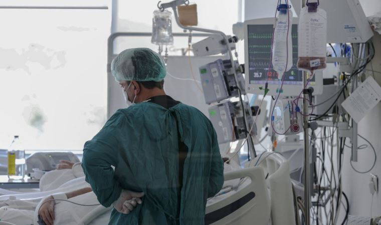 Omicron: Salgında İstanbul neden ve nasıl 'patladı'?