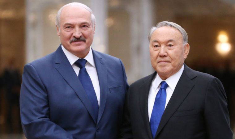 Lukaşenko, Kazakistan’ın eski Cumhurbaşkanı Nazarbayev ile görüştü