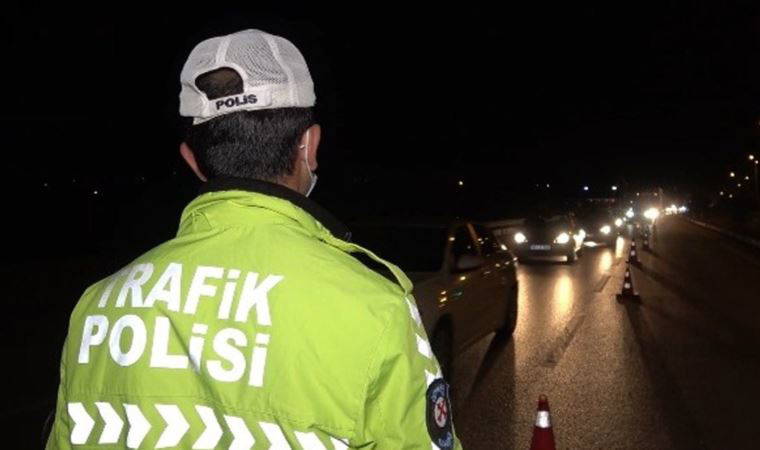 İSTOÇ TEM’de çakarlı denetiminde sürücülere ceza yağdı