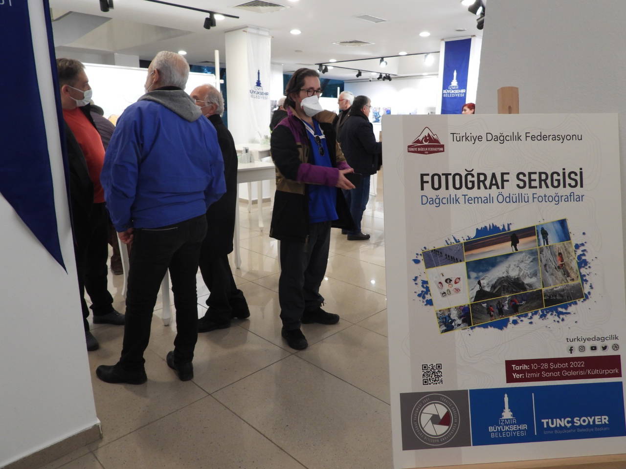 Dağcılık sergisi İzmir Sanat Galerisi’nde açıldı