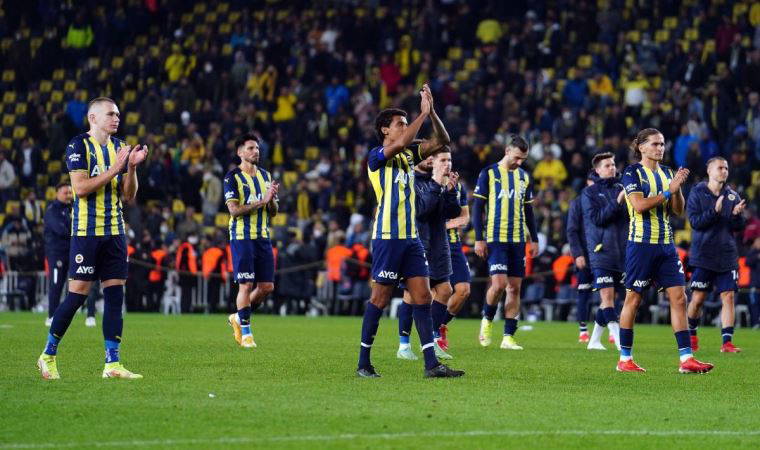 Fenerbahçe geçen sezonun gerisinde
