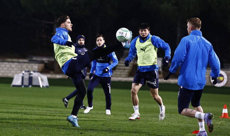 Fenerbahçe, Slavia Prag maçı hazırlıklarını devam ettirdi