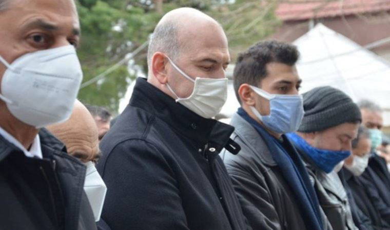 Cenazede dikkat çeken ayrıntı: Soylu 'yalnız' kaldı