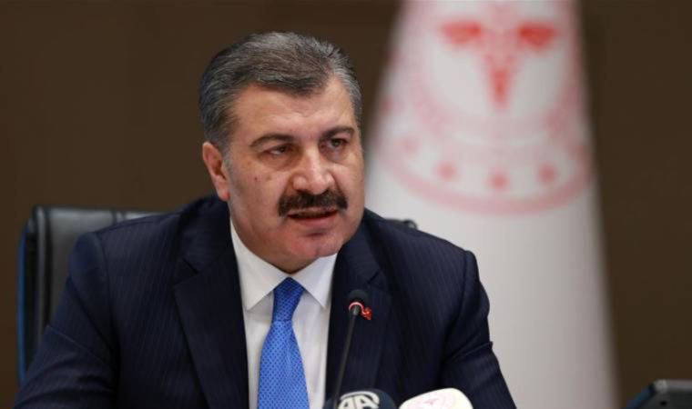 Sağlık Bakanı Fahrettin Koca'ya çok sert 'ilaç reklamı' tepkisi