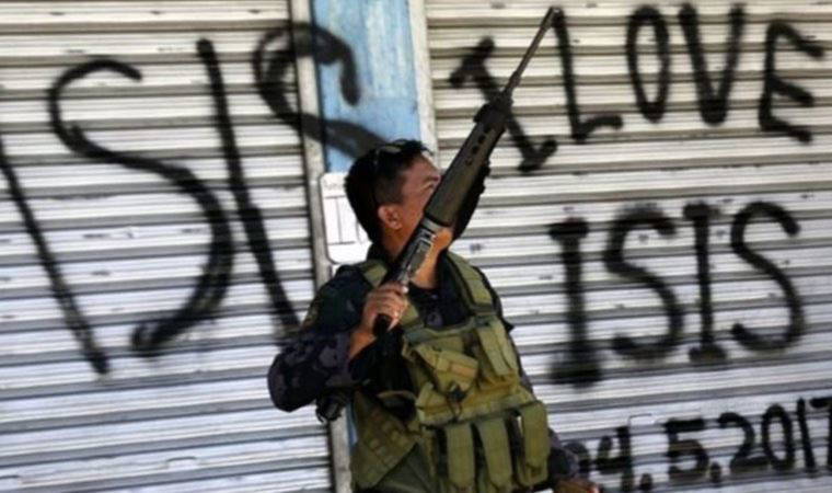 Irak ve Suriye'deki iktidar boşluğundan faydalanan IŞİD geri mi dönüyor?