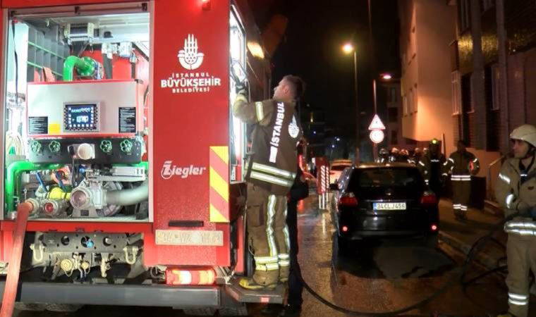 Üsküdar'da yangın paniği: Yurttaş sokağa döküldü