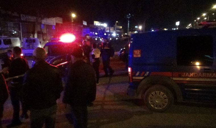 Sanayi sitesinde silahlı kavga: Ölü ve yaralılar var