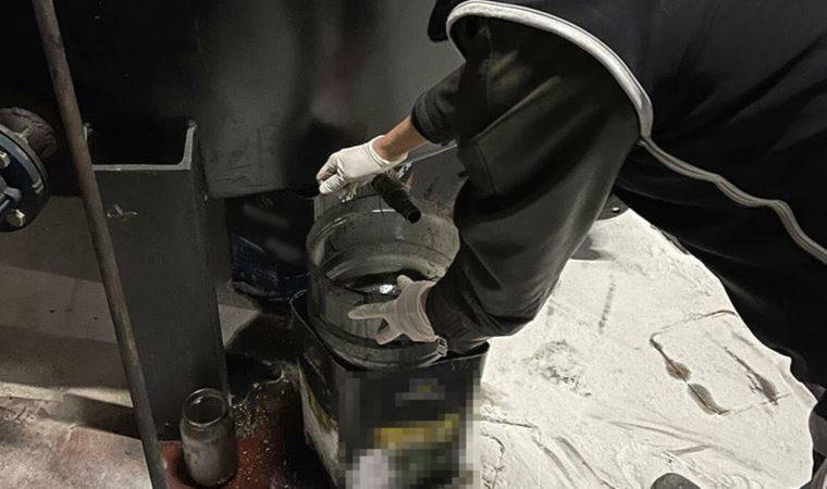 İzmir'de 26,5 ton kaçak akaryakıt ele geçirildi